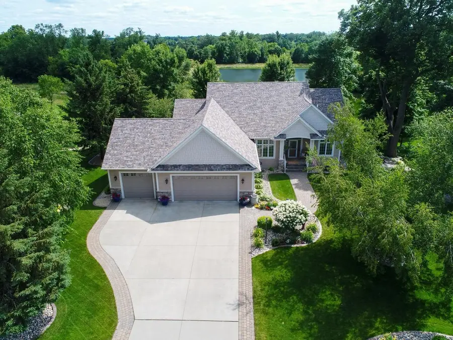 4424 Donway Drive Ne, Alexandria, MN 56308 - #3
