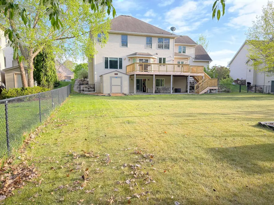 6453 Oxford Road N, Shakopee, MN 55379 - #3