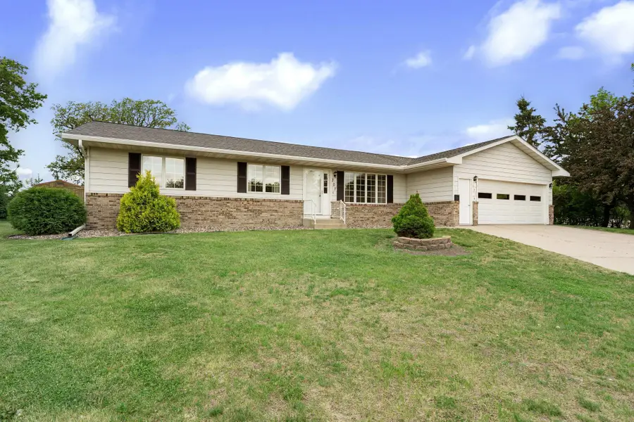 307 14th Place Nw, Austin, MN 55912 - #2