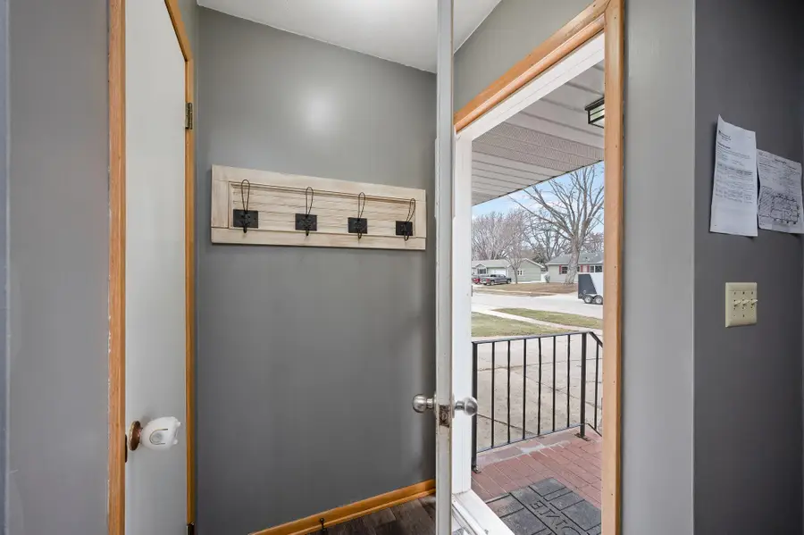 704 Washington Avenue, Fairmont, MN 56031 - #2