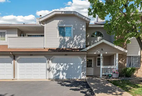 4061 Maureen Drive Ne #204NE, Minneapolis, MN 55421