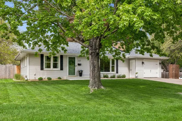 1600 Louisiana Avenue S, Minneapolis, MN 55426