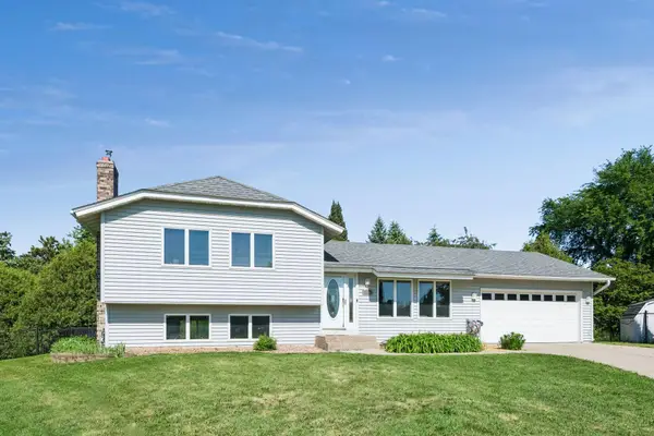 7920 W 107th Street Circle, Minneapolis, MN 55438