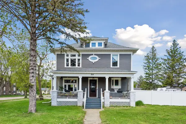 215 3rd Street Se, Cokato, MN 55321