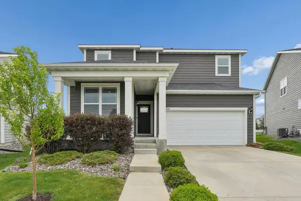 15643 Eddy Creek Way, Saint Paul, MN 55124