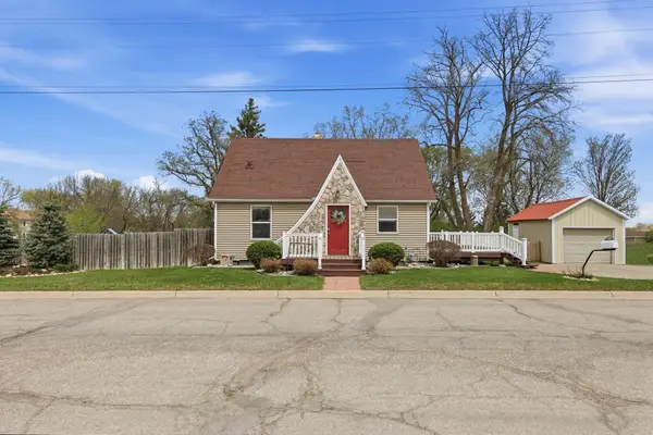 224 Elm Street W, Detroit Lakes, MN 56501