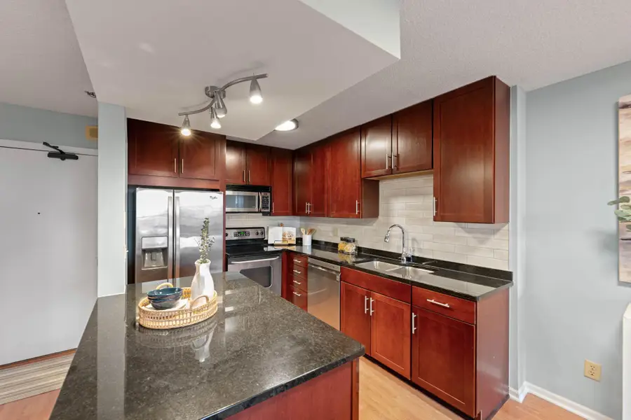 401 S 1st Street #1705, Minneapolis, MN 55401 - #2