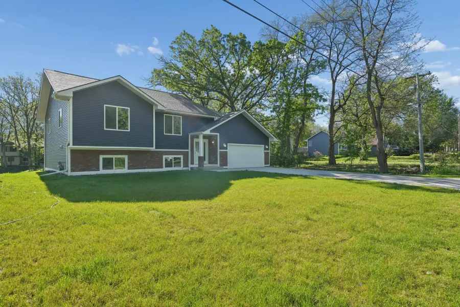 1880 Desoto Street N, Maplewood, MN 55117 - #2