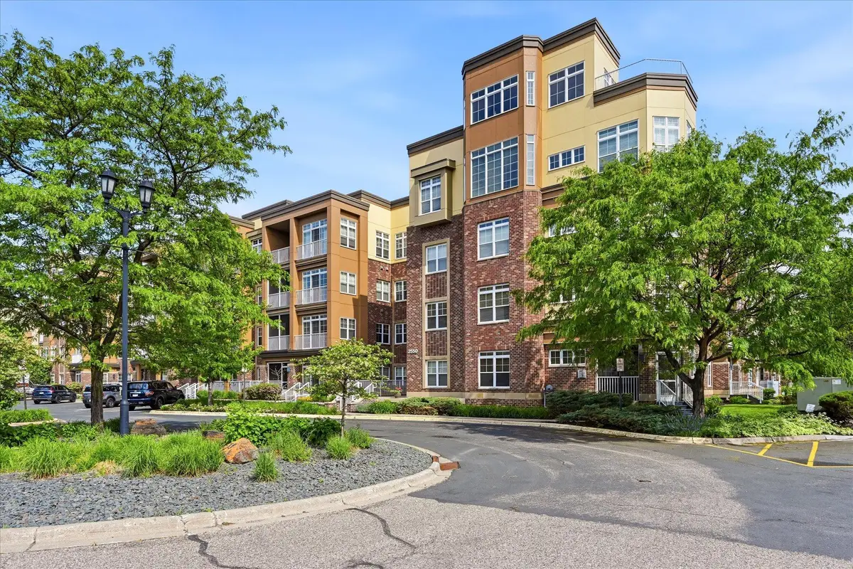 2550 38th Avenue Ne #213, Minneapolis, MN 55421 - #1