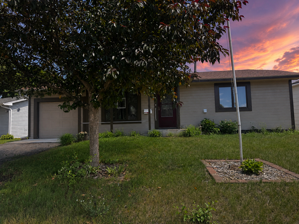 551 Jefferson Lane Nw, Elk River, MN 55330