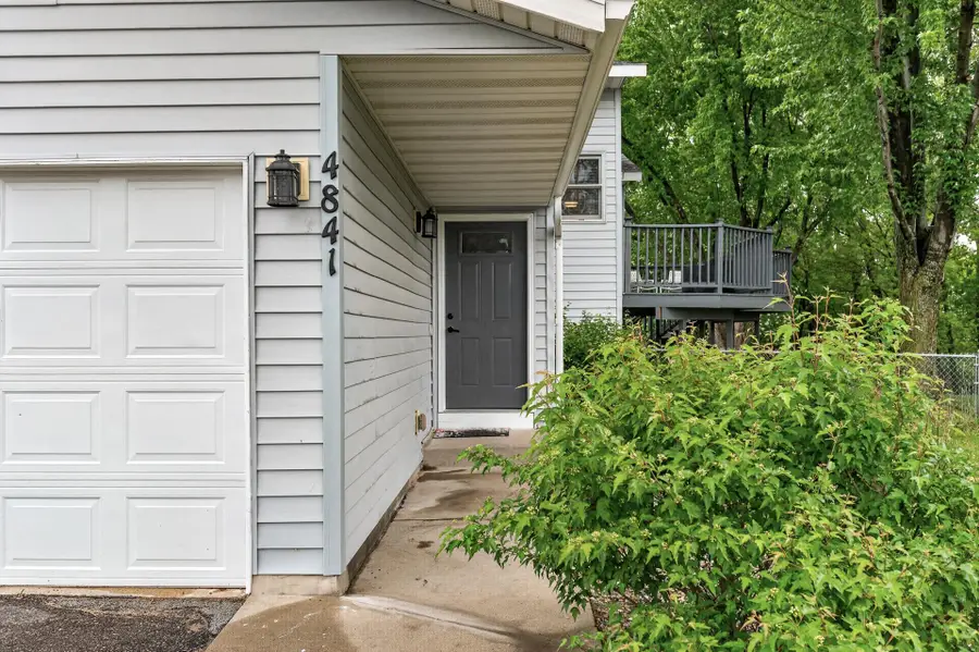 4841 Helena Road N, Oakdale, MN 55128 - #3