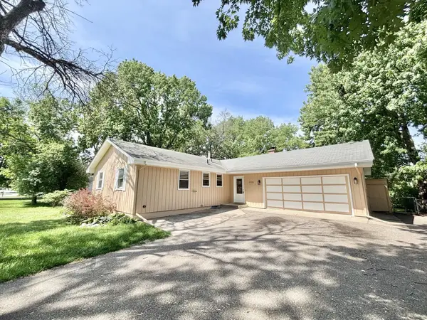 3225 Lanewood Lane N, Minneapolis, MN 55447
