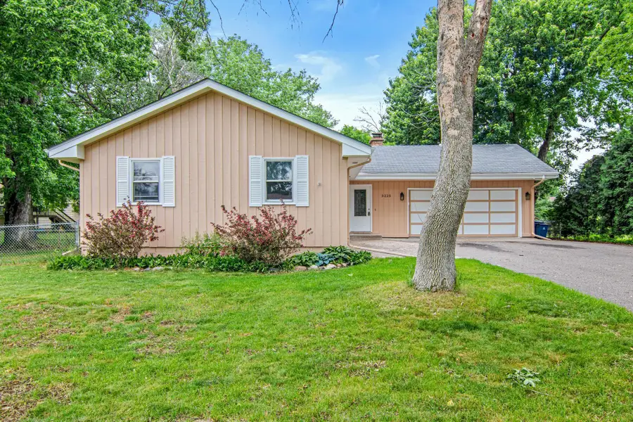 3225 Lanewood Lane N, Minneapolis, MN 55447 - #2