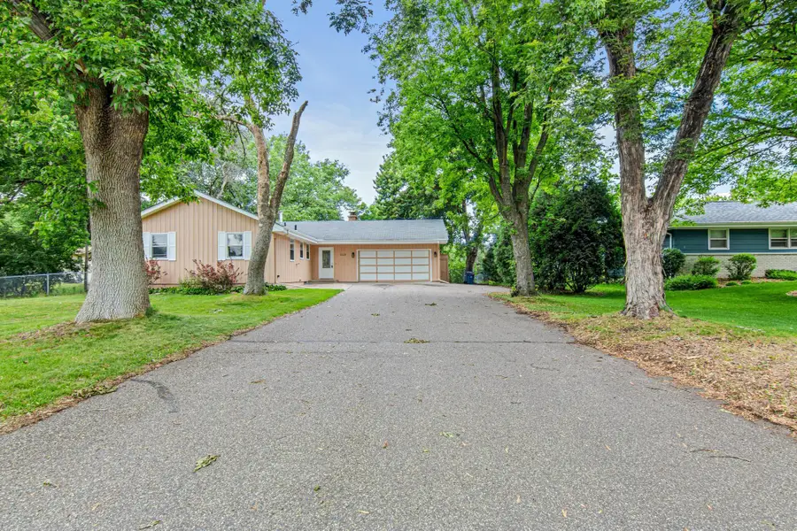 3225 Lanewood Lane N, Minneapolis, MN 55447 - #3
