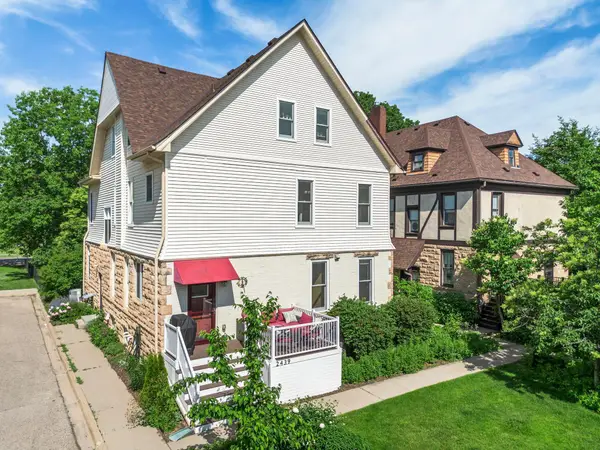 2439 Park Avenue #F, Minneapolis, MN 55404
