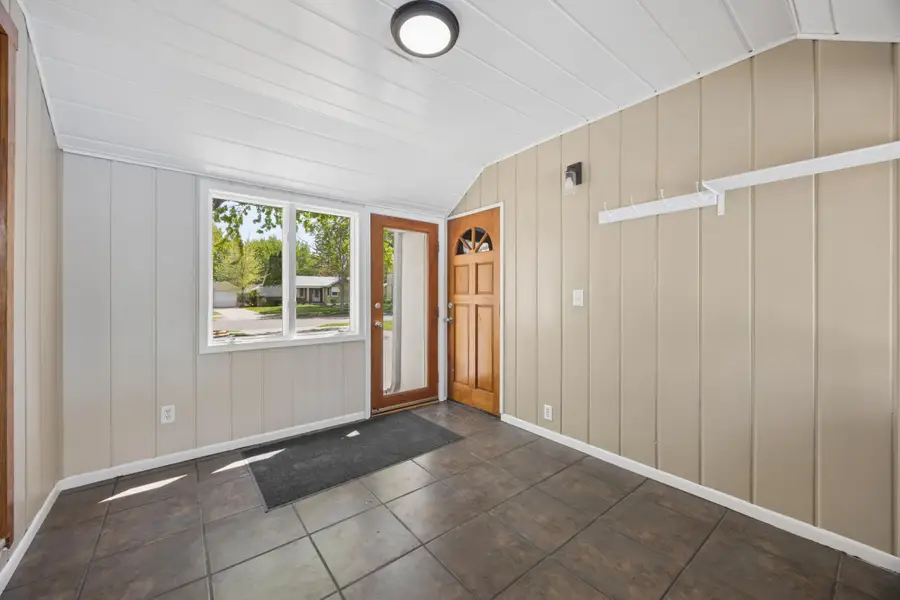 4515 Welcome Avenue N, Minneapolis, MN 55422 - #3