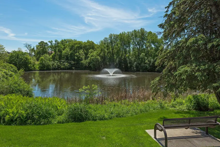 205 Barry Avenue S #320, Wayzata, MN 55391 - #3