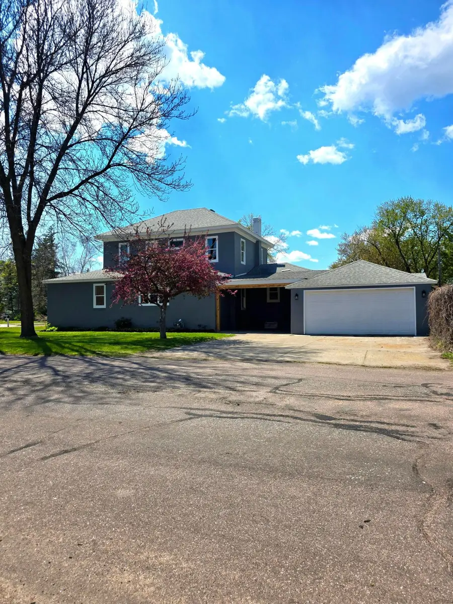 415 1st Avenue Ne, Little Falls, MN 56345 - #2
