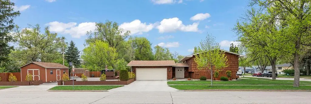 1501 16th Avenue S, Fargo, ND 58103 - #1