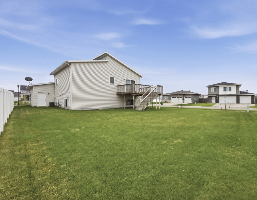 701 Albert Drive W, West Fargo, ND 58078 - #2