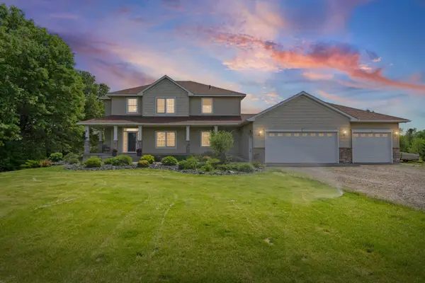 1914 261st Avenue Nw, Isanti, MN 55040