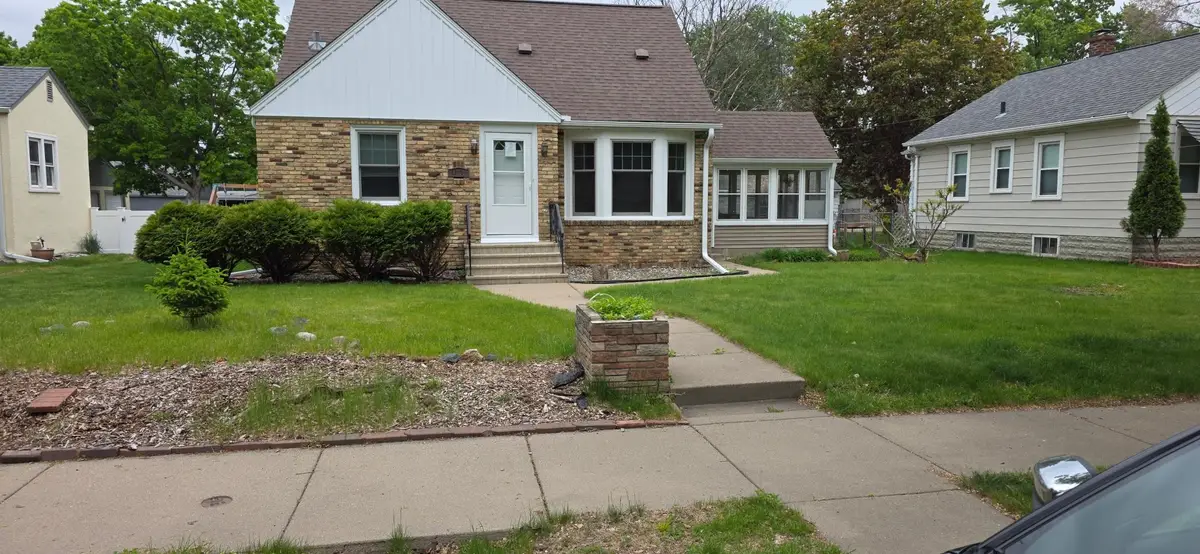 4030 Vera Cruz Avenue N, Minneapolis, MN 55422 - #1