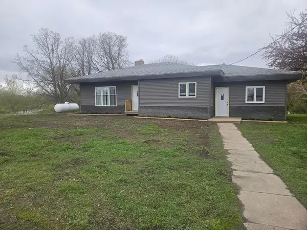 305 Water Avenue S, Saint Hilaire, MN 56754