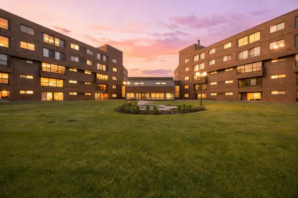 2275 Youngman Avenue #106W, Saint Paul, MN 55116