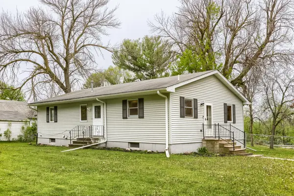 13545 Andrews Avenue, Lindstrom, MN 55045