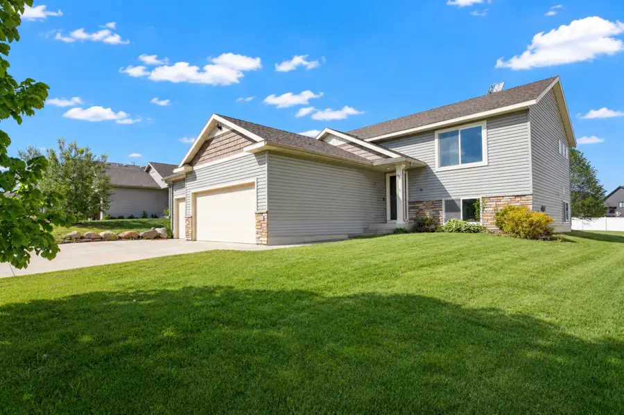 280 Highlands Avenue, Zumbrota, MN 55992 - #2