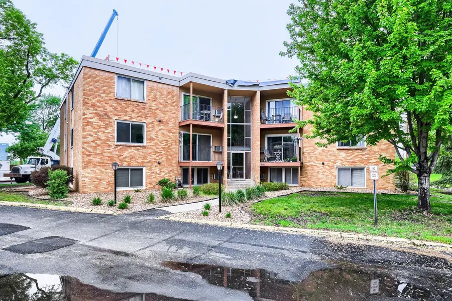 9141 Highway 55 #203, Minneapolis, MN 55427 - #2