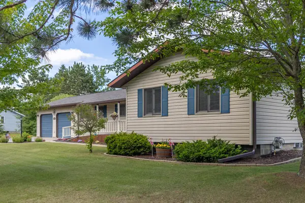 6834 Dickinson Drive Nw, Bemidji, MN 56601