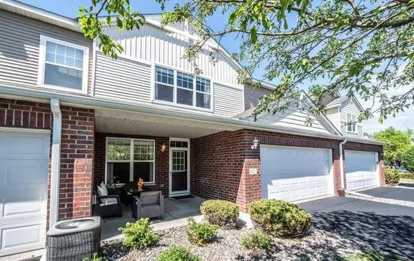 9621 Scott Lane N, Minneapolis, MN 55443