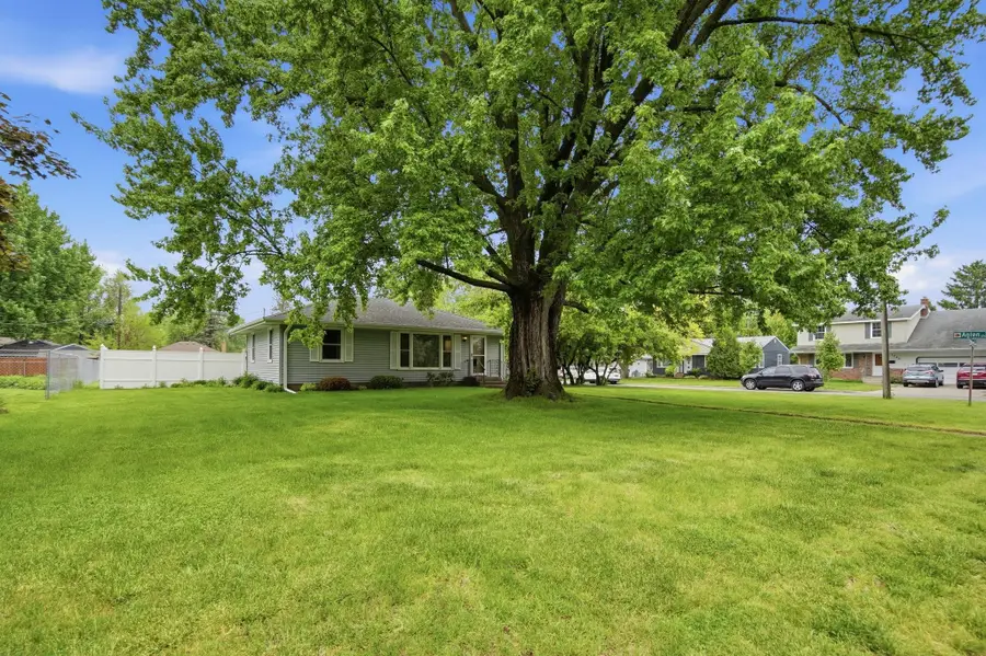 1015 Dionne Street, Roseville, MN 55113 - #3