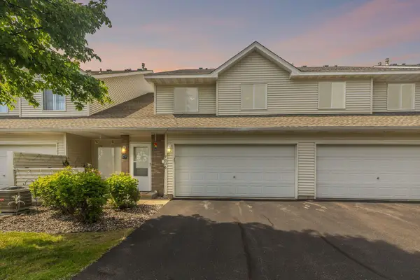 7036 49th Street N, Saint Paul, MN 55128