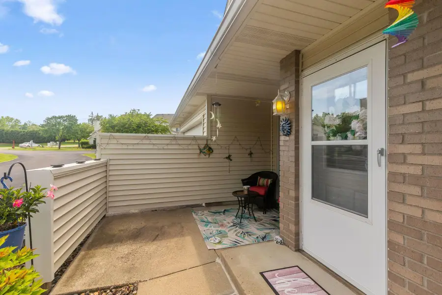 7036 49th Street N, Oakdale, MN 55128 - #3