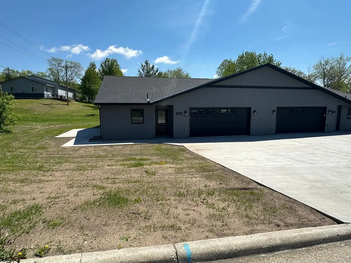 304 Birch Street N, Sauk Centre, MN 56378 - #1