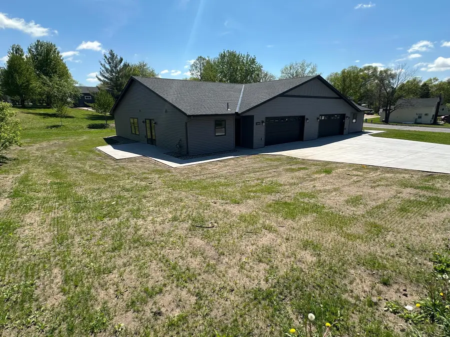 304 Birch Street N, Sauk Centre, MN 56378 - #3