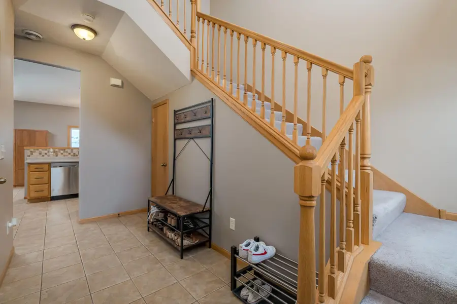 2142 Willow Trail, North Mankato, MN 56003 - #3