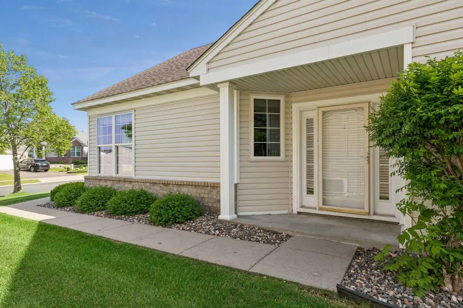 1692 Oakbrooke Way, Eagan, MN 55122 - #3