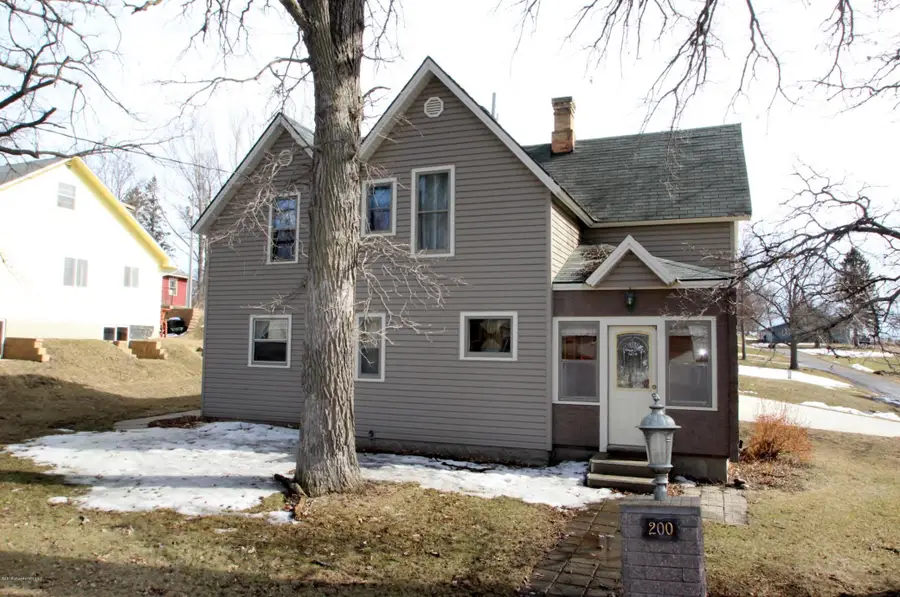 200 5th Avenue Se, Pelican Rapids, MN 56572 - #2