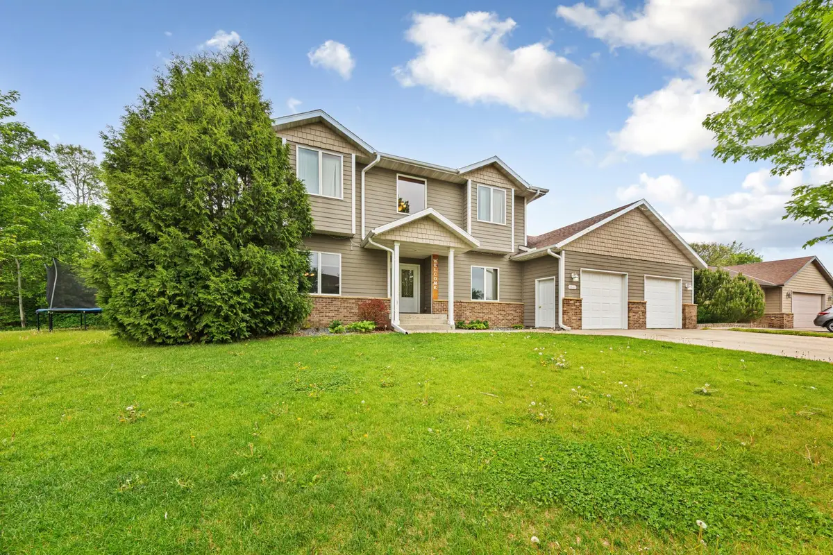 1540 Greenleaf Road, Owatonna, MN 55060 - #1