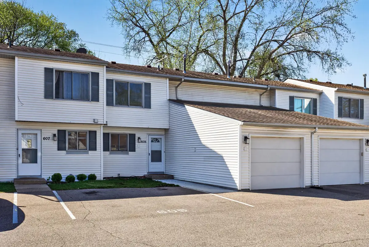 605 Portland Drive E, Burnsville, MN 55337 - #1