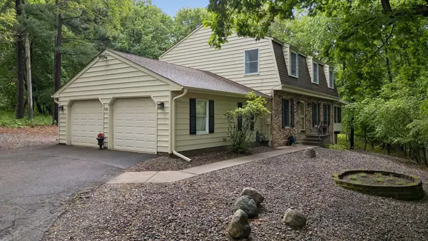 360 Quail Road, Saint Paul, MN 55110
