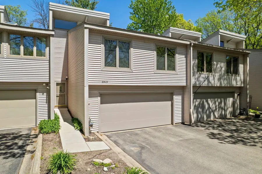 8405 137th Court, Apple Valley, MN 55124 - #2