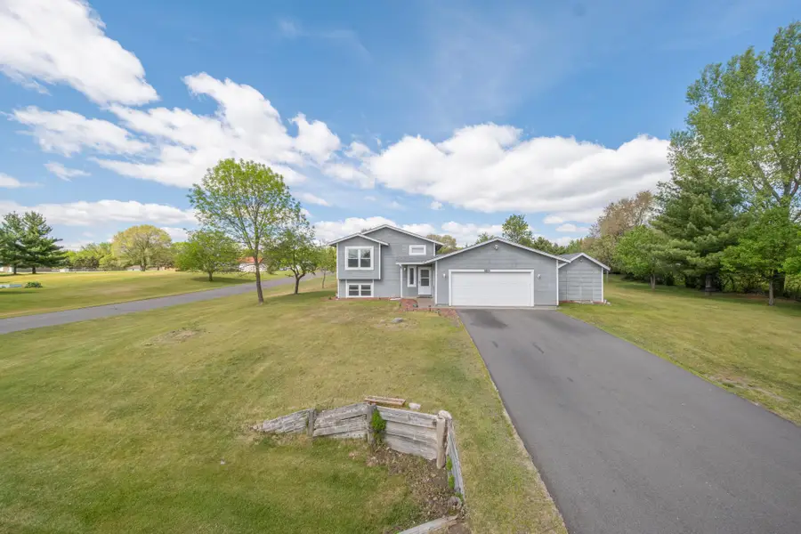 8809 Packard Avenue Ne, Otsego, MN 55330 - #2