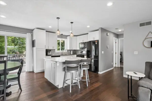 14390 Exley Lane, Saint Paul, MN 55124