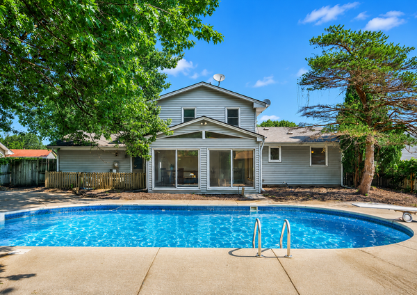 9225 Northwood Parkway, Minneapolis, MN 55427