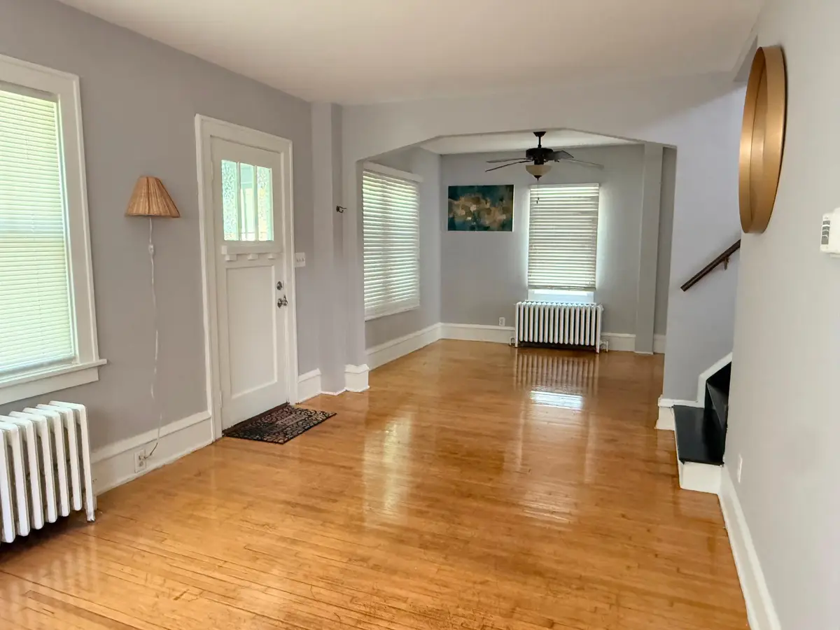3346 Sheridan Avenue N, Minneapolis, MN 55412 - #1