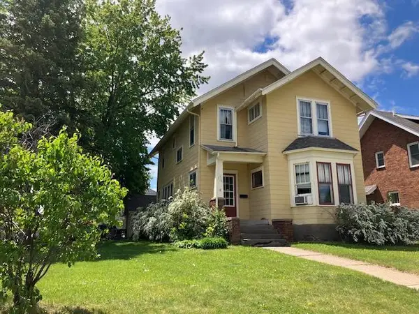 316 Elm Avenue E, Waseca, MN 56093